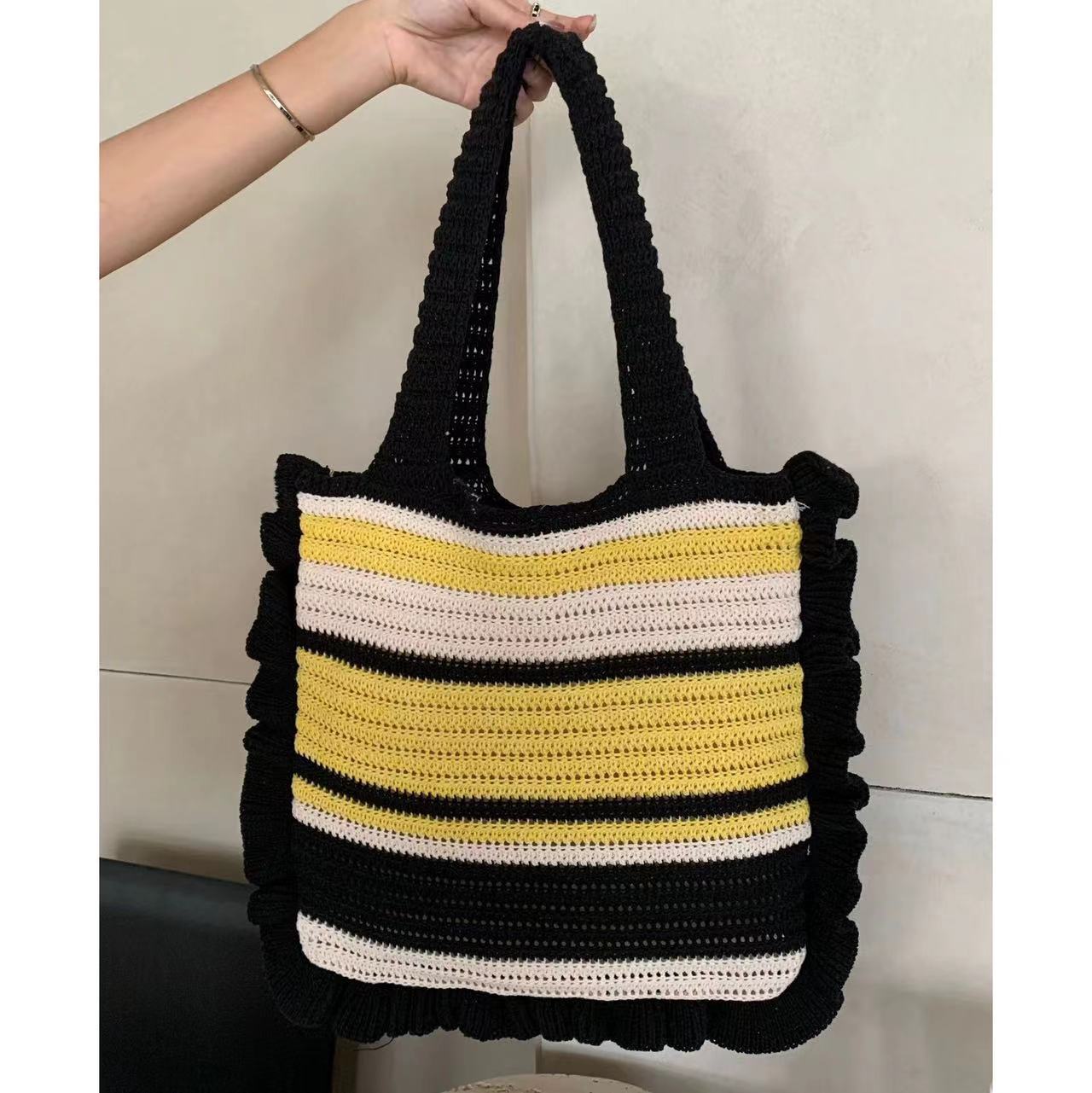 Dopamine Knit Striped Shoulder Bag