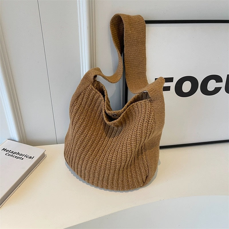 Classic Knit Shoulder Tote