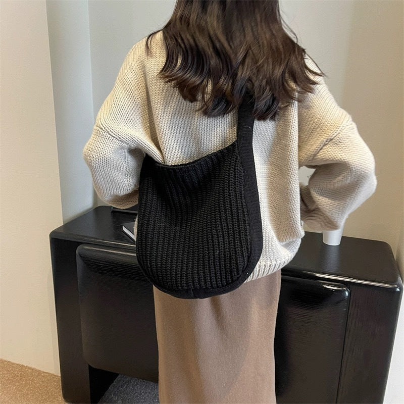 Classic Knit Shoulder Tote