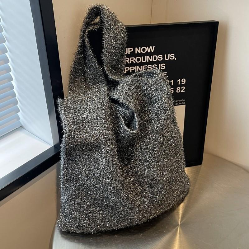 New Casual Chic Knit Tote Bag