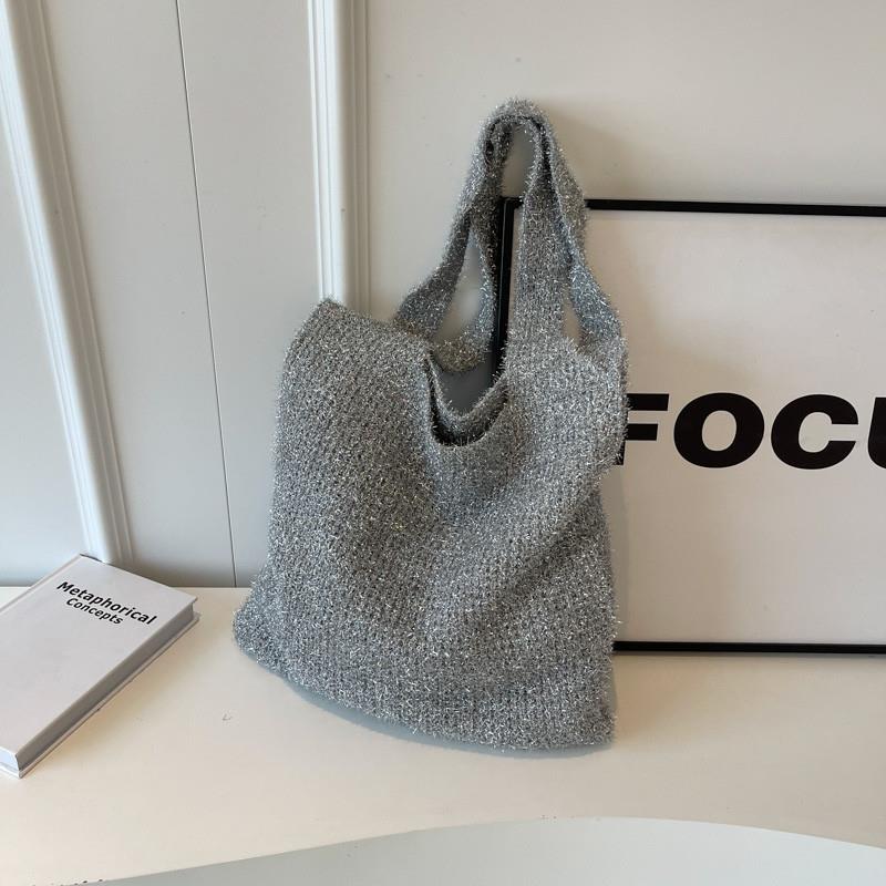 New Casual Chic Knit Tote Bag