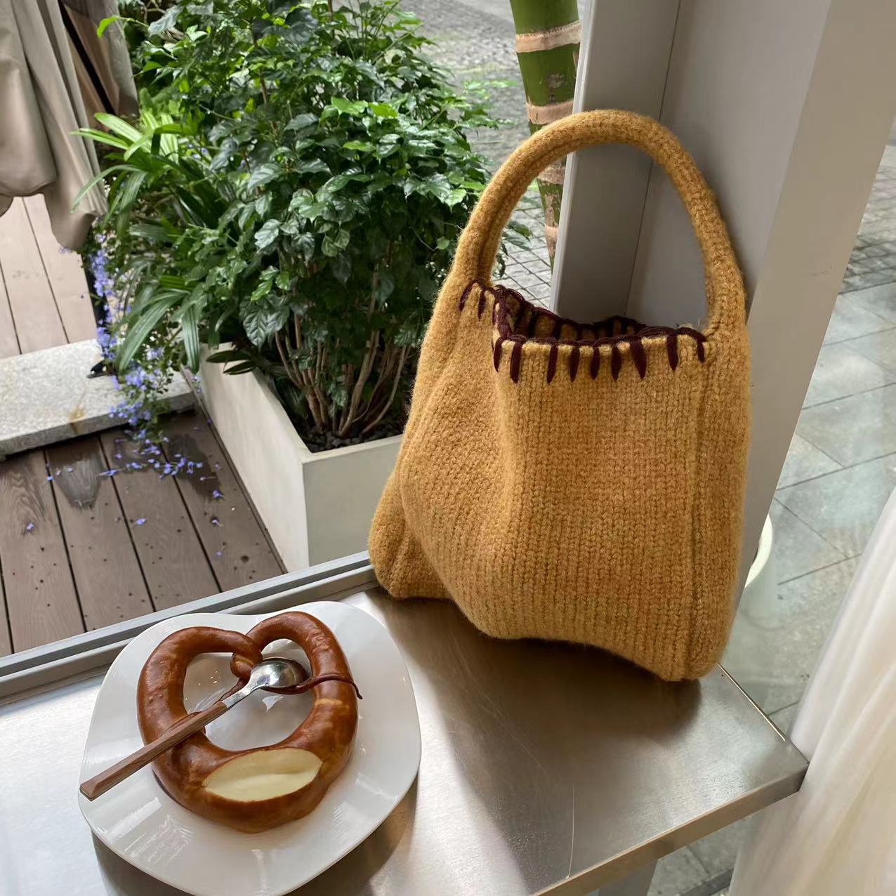 Knit Wool Tote Bag - New Autumn/Winter Collection